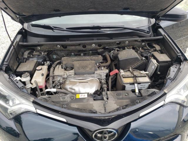Photo 7 from auction – 2018 TOYOTA RAV4 LE with VIN JTMBFREV6JJ185067