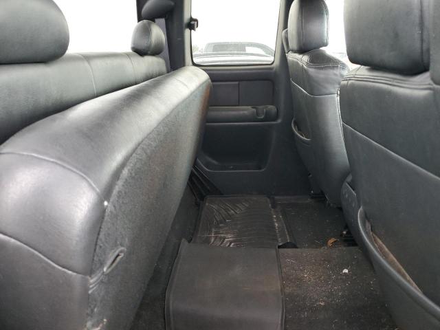 Photo 6 from auction – 2000 CHEVROLET SILVERADO with VIN 1GCEK19T0YE112394