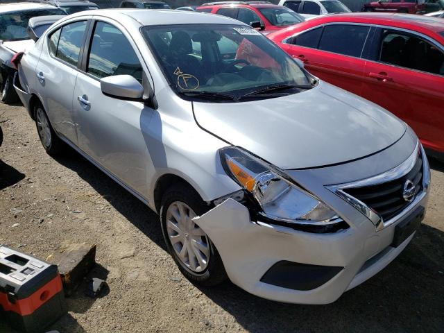 NISSAN VERSA S 2018 with VIN 3N1CN7AP1JL885576 - Photo from auction