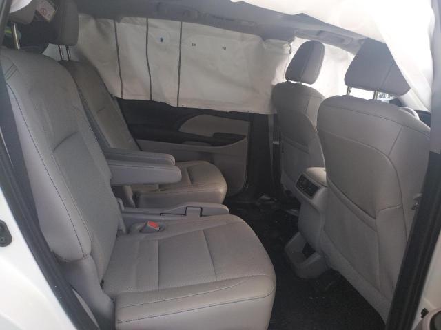 Photo 6 from auction – 2019 TOYOTA HIGHLANDER with VIN 5TDYZRFH1KS349212