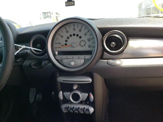 Photo 9 from auction – 2008 MINI COOPER S with VIN WMWMF73518TT87343