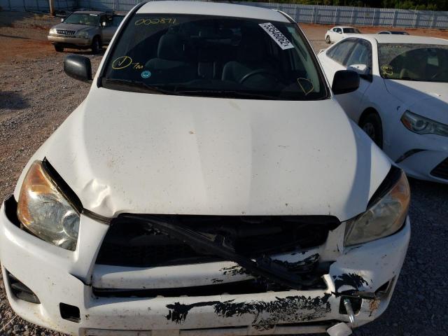 Photo 7 from auction – 2009 TOYOTA RAV4 with VIN JTMBF33V09D002871