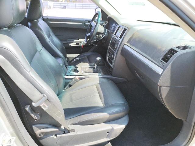 Photo 5 from auction – 2010 CHRYSLER 300 TOURIN with VIN 2C3CA5CVXAH220794