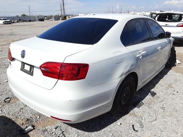Photo 4 from auction – 2014 VOLKSWAGEN JETTA BASE with VIN 3VW2K7AJ5EM319866