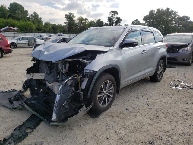 صورة رقم 2 من المزاد - 2018 TOYOTA HIGHLANDER مع VIN 5TDJZRFH8JS532140
