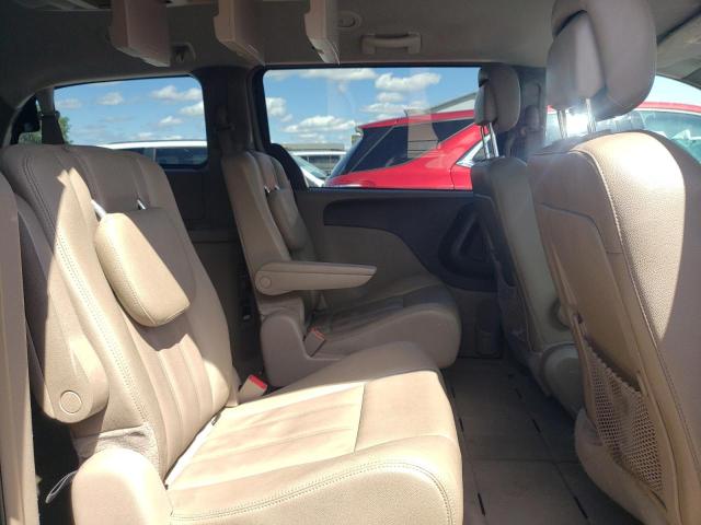 Photo 6 from auction – 2016 CHRYSLER TOWN & COU with VIN 2C4RC1BG7GR299940