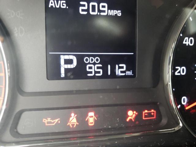Photo 8 from auction – 2016 KIA FORTE LX with VIN KNAFK4A60G5613809