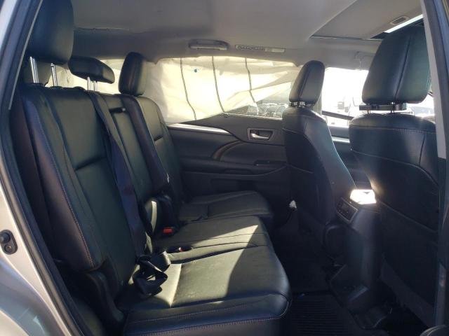 Photo 6 from auction – 2016 TOYOTA HIGHLANDER with VIN 5TDJKRFH6GS500154