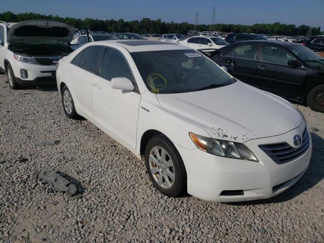 TOYOTA CAMRY HYBR 2007 with VIN JTNBB46K273043889 - Photo from auction