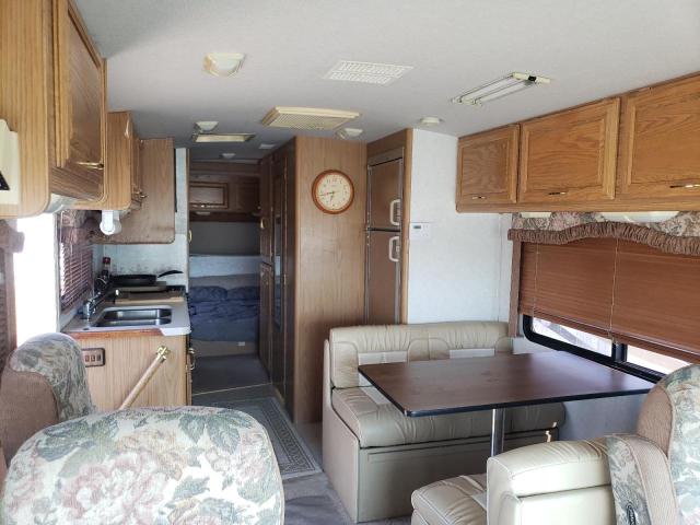 Photo 6 from auction – 1997 BOUN MOTORHOME with VIN 3FCMF53G1VJA18633