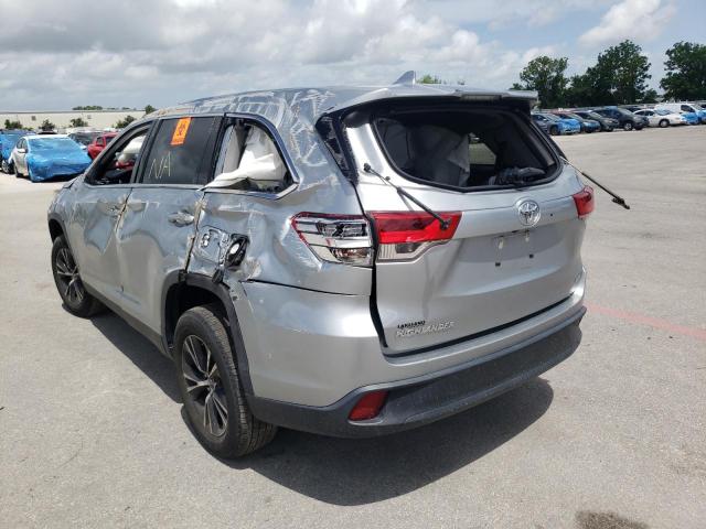 Photo 3 from auction – 2019 TOYOTA HIGHLANDER with VIN 5TDZZRFH0KS316142