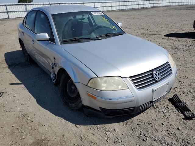 VOLKSWAGEN PASSAT 2003 with VIN WVWMD63B83P261958 - Photo from auction