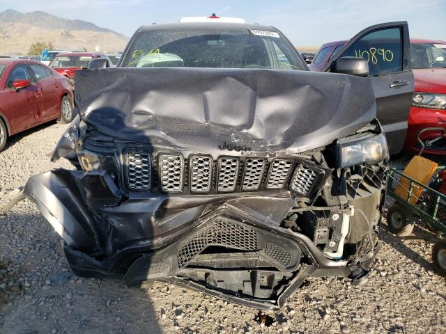 Photo 9 from auction – 2017 JEEP GRAND CHER with VIN 1C4RJFAG1HC925075
