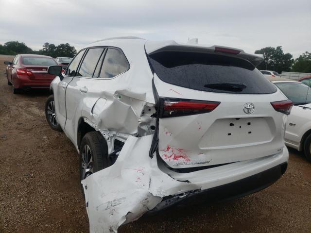Photo 3 from auction – 2022 TOYOTA HIGHLANDER with VIN 5TDGZRAH9NS549519