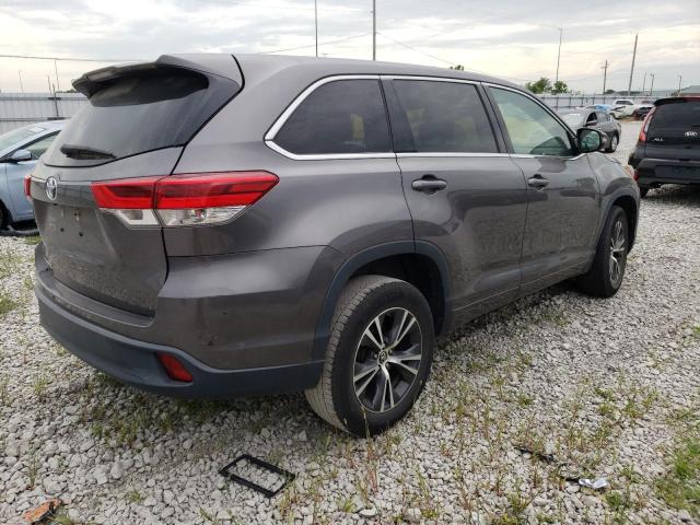 Photo 4 from auction – 2017 TOYOTA HIGHLANDER with VIN 5TDZARFH3HS028230