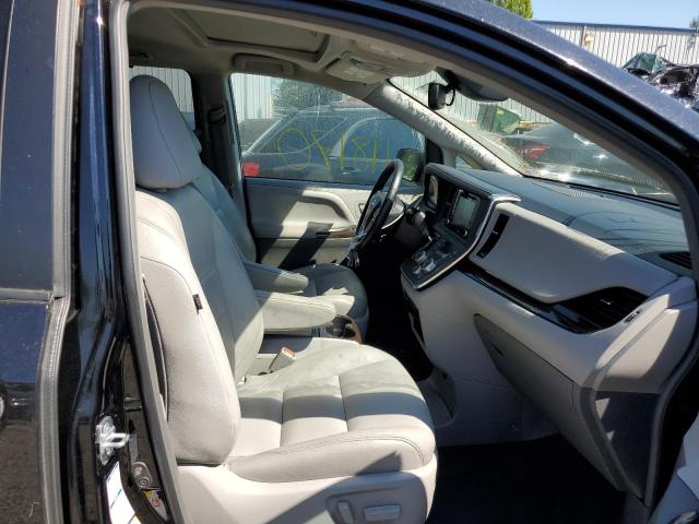 Photo 5 from auction – 2018 TOYOTA SIENNA XLE with VIN 5TDDZ3DC7JS189855