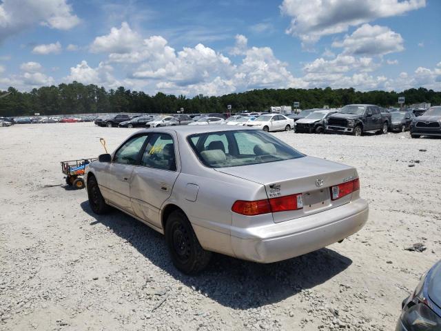 Photo 3 from auction – 2001 TOYOTA CAMRY CE with VIN 4T1BG22K01U048327