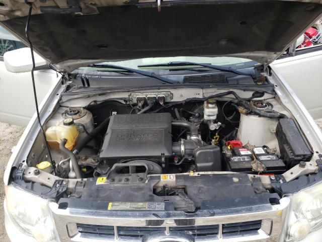 Photo 7 from auction – 2009 FORD ESCAPE LIM with VIN 1FMCU04G39KB29050