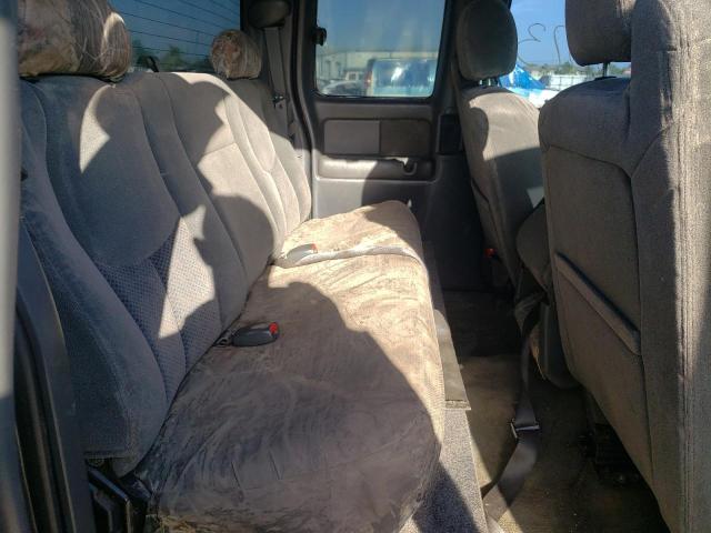 Photo 6 from auction – 2004 CHEVROLET SILVERADO with VIN 2GCEC19T241376967