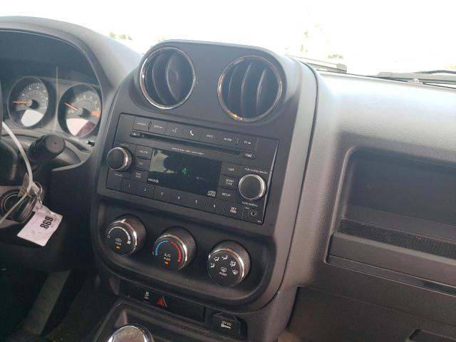 Photo 9 from auction – 2016 JEEP PATRIOT SP with VIN 1C4NJPBB3GD683695