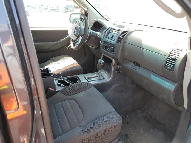 Photo 5 from auction – 2010 NISSAN PATHFINDER with VIN 5N1AR1NN2AC621000
