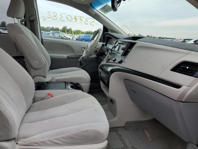 Photo 5 from auction – 2011 TOYOTA SIENNA LE with VIN 5TDKK3DC7BS149904