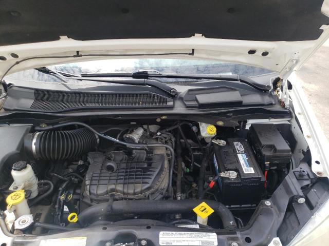 Photo 7 from auction – 2012 CHRYSLER TOWN & COU with VIN 2C4RC1BG7CR326712