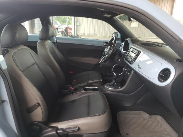 Photo 5 from auction – 2013 VOLKSWAGEN BEETLE with VIN 3VWJP7AT4DM643131