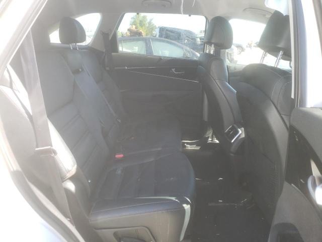 Photo 6 from auction – 2017 KIA SORENTO EX with VIN 5XYPHDA51HG310060