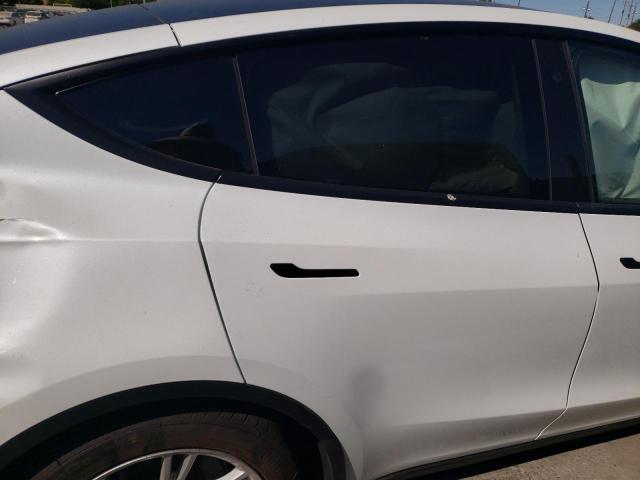 Photo 6 from auction – 2022 TESLA MODEL Y with VIN 7SAYGAEE5NF488303