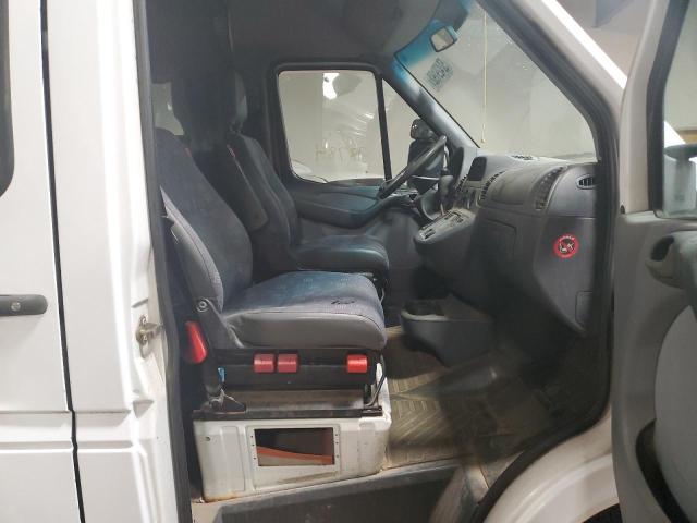 Photo 5 from auction – 2005 DODGE SPRINTER 2 with VIN WD0PD744155824535