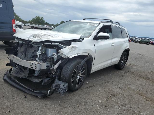 Photo 2 from auction – 2018 TOYOTA HIGHLANDER with VIN 5TDJZRFH7JS540519
