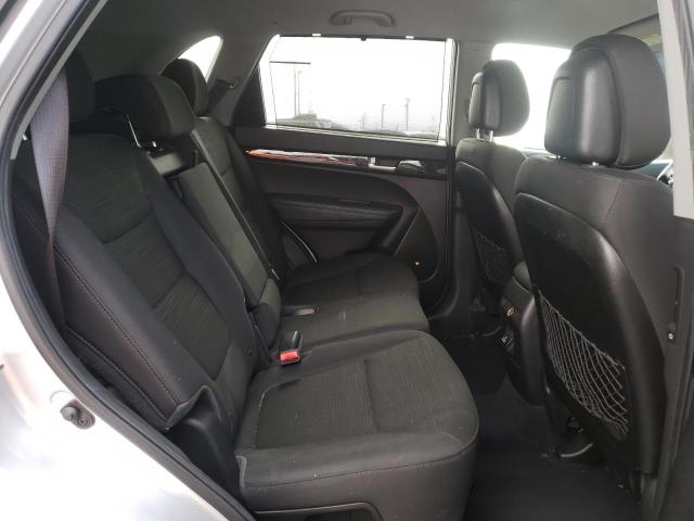 Photo 6 from auction – 2014 KIA SORENTO LX with VIN 5XYKTDA79EG462061