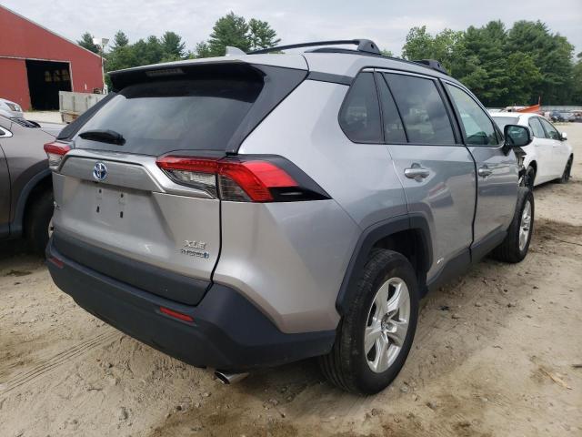 Photo 4 from auction – 2021 TOYOTA RAV4 XLE with VIN 4T3R6RFV0MU017444