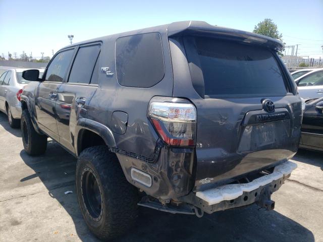 Photo 3 from auction – 2018 TOYOTA 4RUNNER SR with VIN JTEBU5JR0J5549673