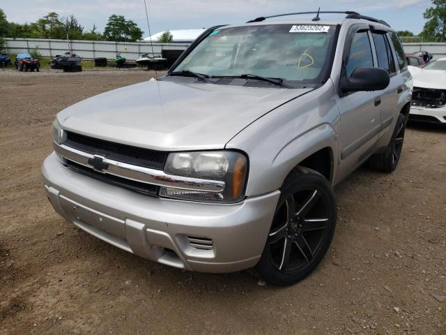 Photo 2 from auction – 2005 CHEVROLET TRAILBLAZE with VIN 1GNDT13S552103560