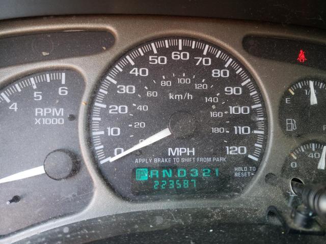 Photo 8 from auction – 2002 GMC DENALI with VIN 1GKEK63U32J314289
