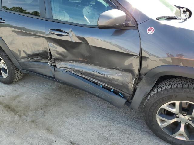Photo 9 from auction – 2014 JEEP CHEROKEE T with VIN 1C4PJMBS5EW138381