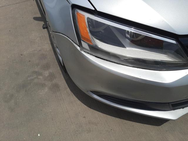 Photo 9 from auction – 2013 VOLKSWAGEN JETTA BASE with VIN 3VW2K7AJ4DM212791