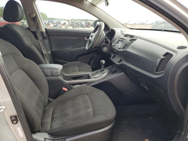 Photo 5 from auction – 2011 KIA SPORTAGE L with VIN KNDPBCA22B7015264