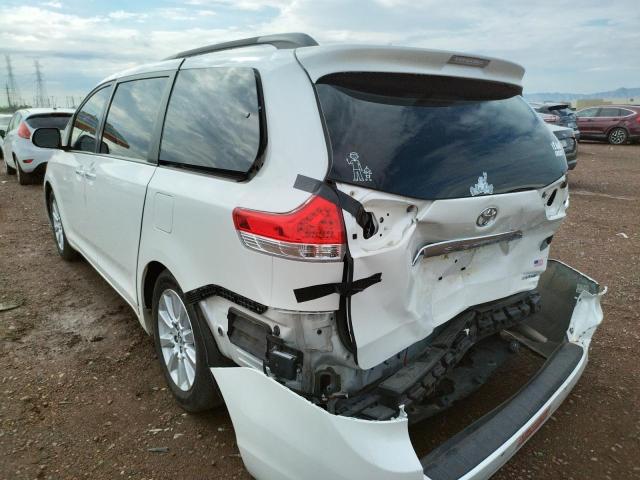 Photo 3 from auction – 2013 TOYOTA SIENNA XLE with VIN 5TDYK3DC6DS333373