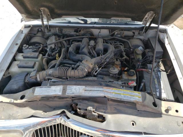 Photo 7 from auction – 2000 MERCURY MOUNTAINEE with VIN 4M2ZU66E9YUJ41231