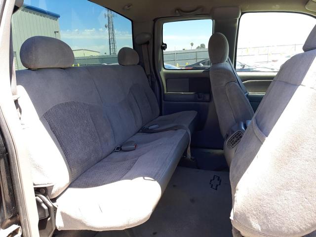 Photo 6 from auction – 2000 CHEVROLET SILVERADO with VIN 1GCEK19T2YE432378