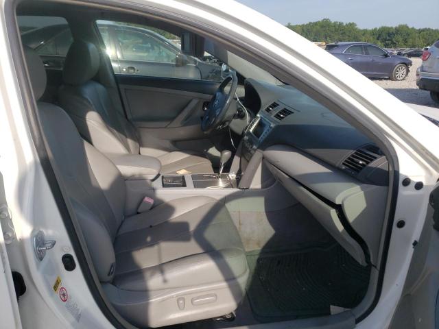 Photo 5 from auction – 2007 TOYOTA CAMRY HYBR with VIN JTNBB46K273043889
