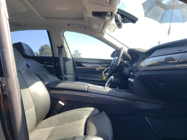 Photo 5 from auction – 2010 BMW 750 I with VIN WBAKA8C59ACY36138