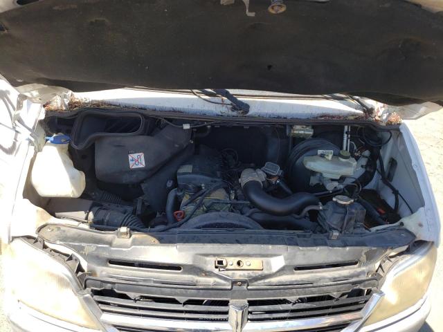 Photo 7 from auction – 2005 DODGE SPRINTER 2 with VIN WD0PD644755811170