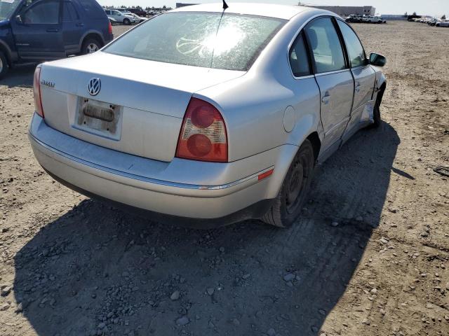 Photo 4 from auction – 2003 VOLKSWAGEN PASSAT with VIN WVWMD63B83P261958