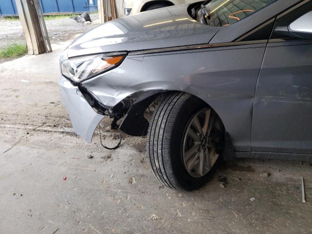 Photo 9 from auction – 2017 HYUNDAI SONATA SE with VIN 5NPE24AF9HH445278