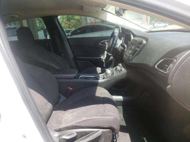 Photo 5 from auction – 2015 CHRYSLER 200 LIMITE with VIN 1C3CCCABXFN677644