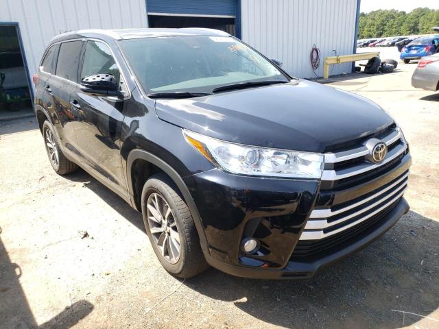 Photo 1 from auction – 2019 TOYOTA HIGHLANDER with VIN 5TDKZRFH1KS570427